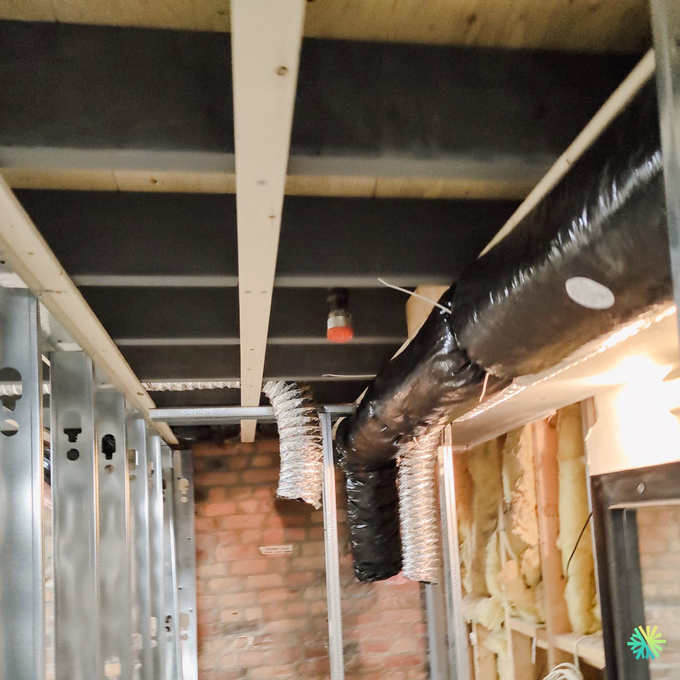 Climatisation vs ventilation : ne confondez plus ! Comprendre la différence pour un confort maximal