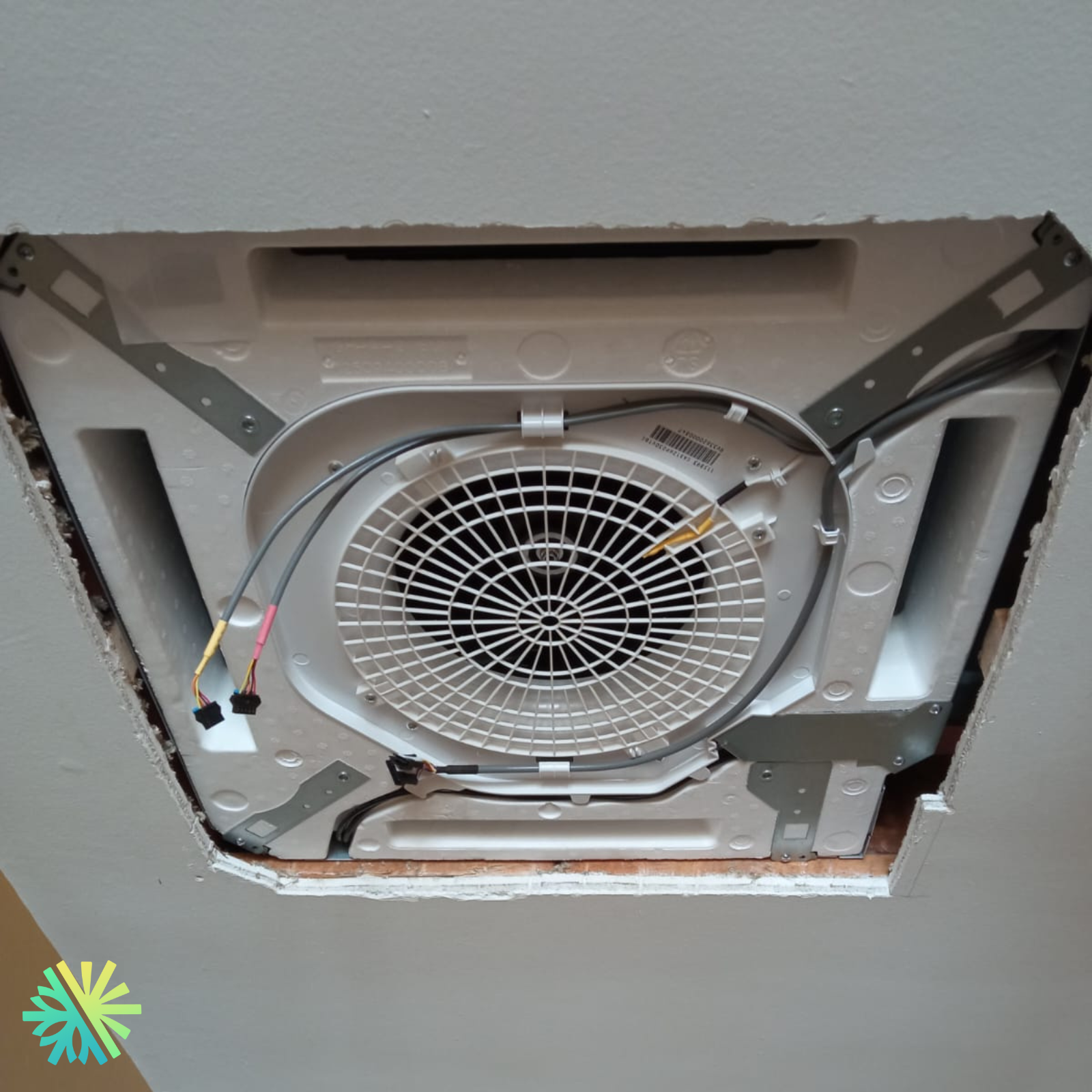 La raison surprenante pour laquelle de plus en plus de foyers à Laval installent des cassettes de plafond