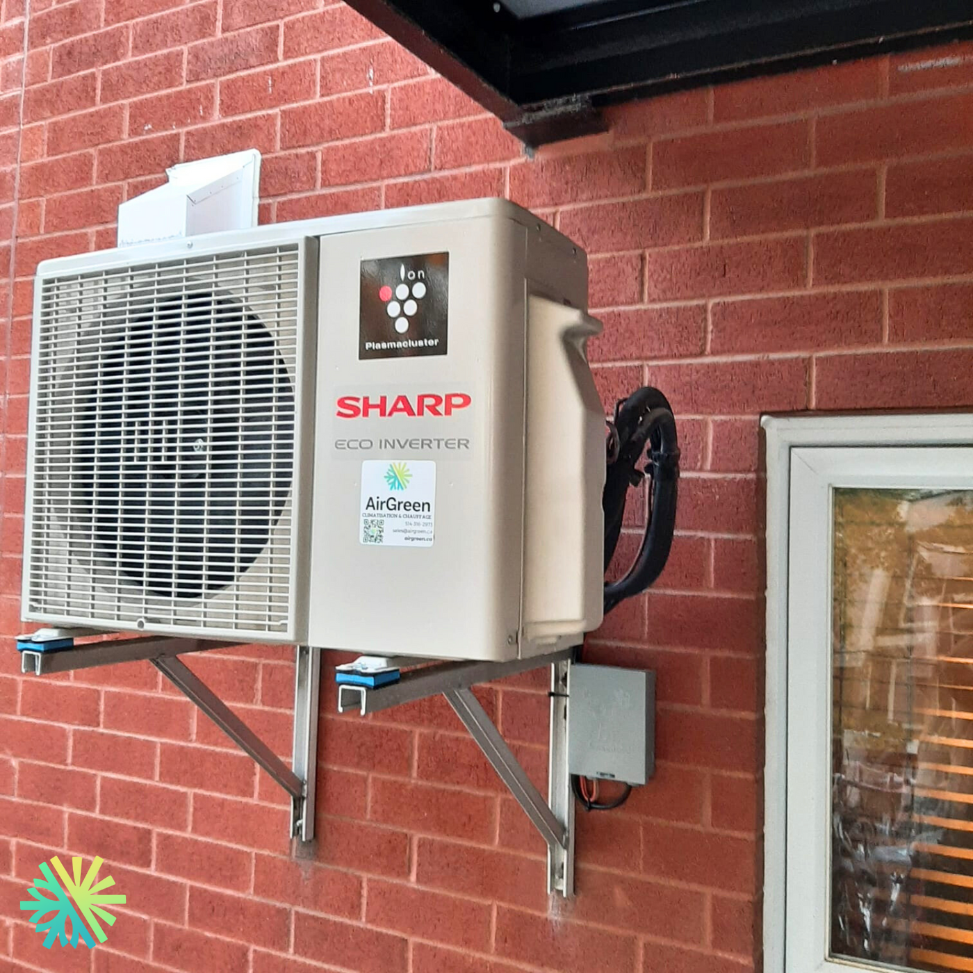 Installation d’une thermopompe murale SHARP ZU1 à Côte-des-Neiges