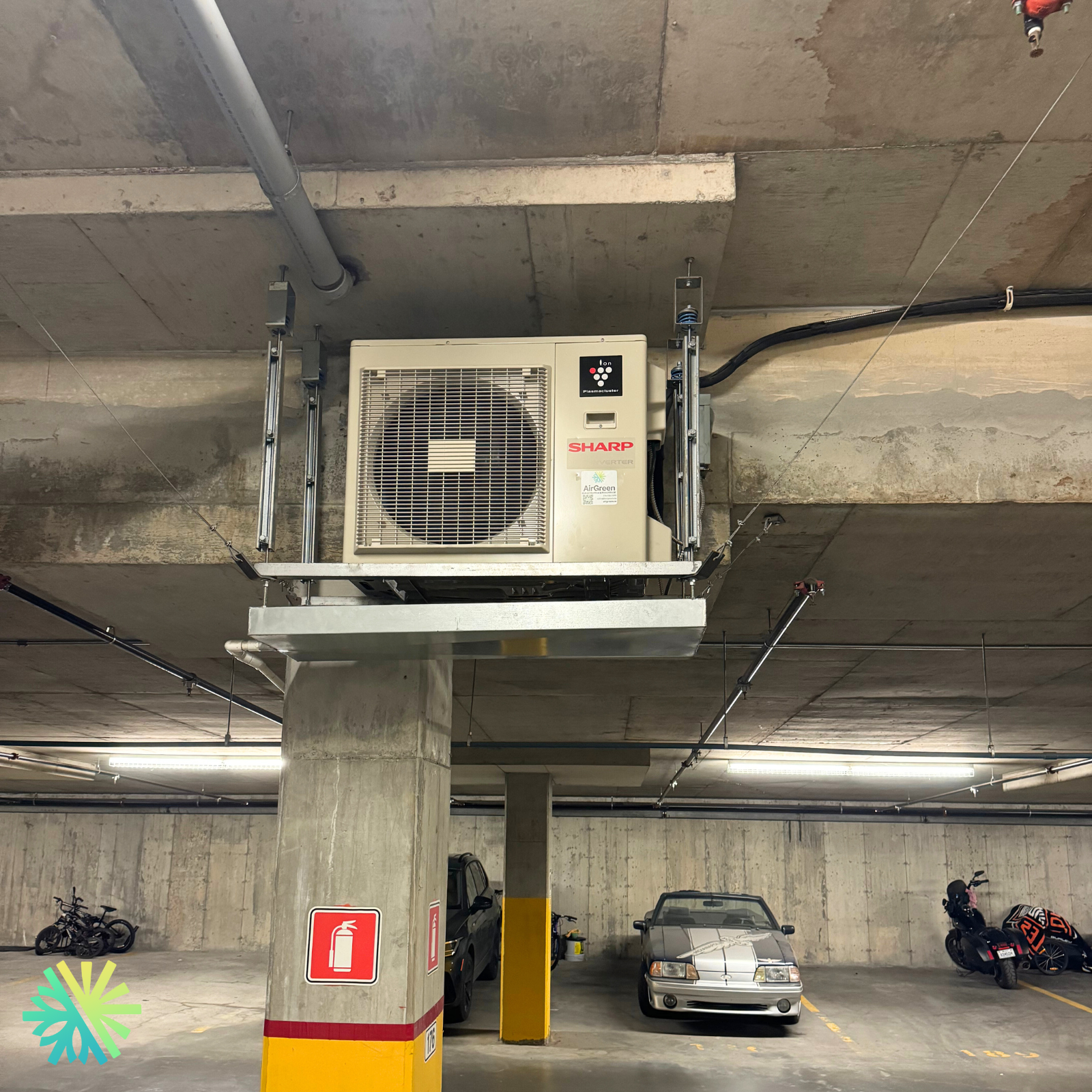 Installation d’une thermopompe murale SHARP ZU1 à Ville-Marie, Montréal