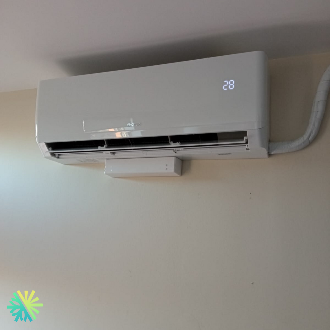 Installation d'une thermopompe mini-split Gree Pular à Laval