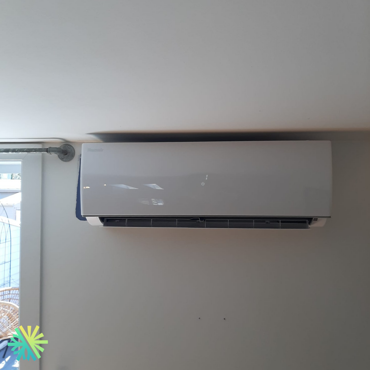 Installation d'une thermopompe mini-split Haxxair T2D à Candiac, Rive-Sud