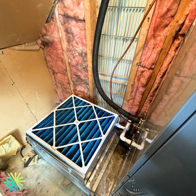 Pourquoi l’air de votre grenier à Longueuil affecte toute votre maison (et comment une bonne ventilation résout le problème)