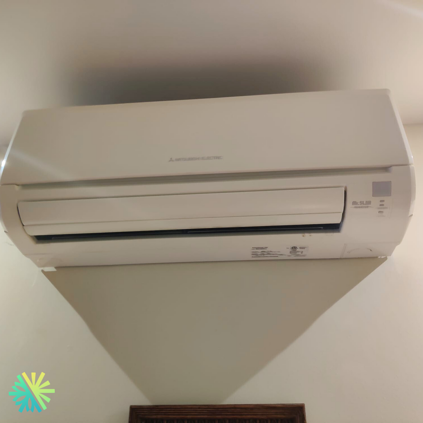 Réparation experte d’une thermopompe mini split Mitsubishi à Terrebonne