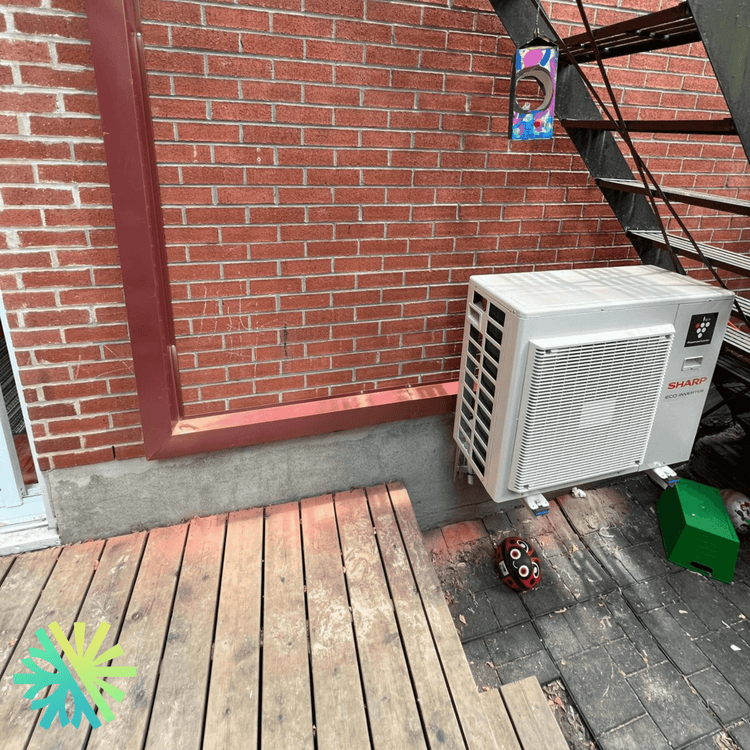 Mission éclair : comment AirGreen a installé 10 climatiseurs muraux en un week-end sur la Rive-Sud (défi relevé)