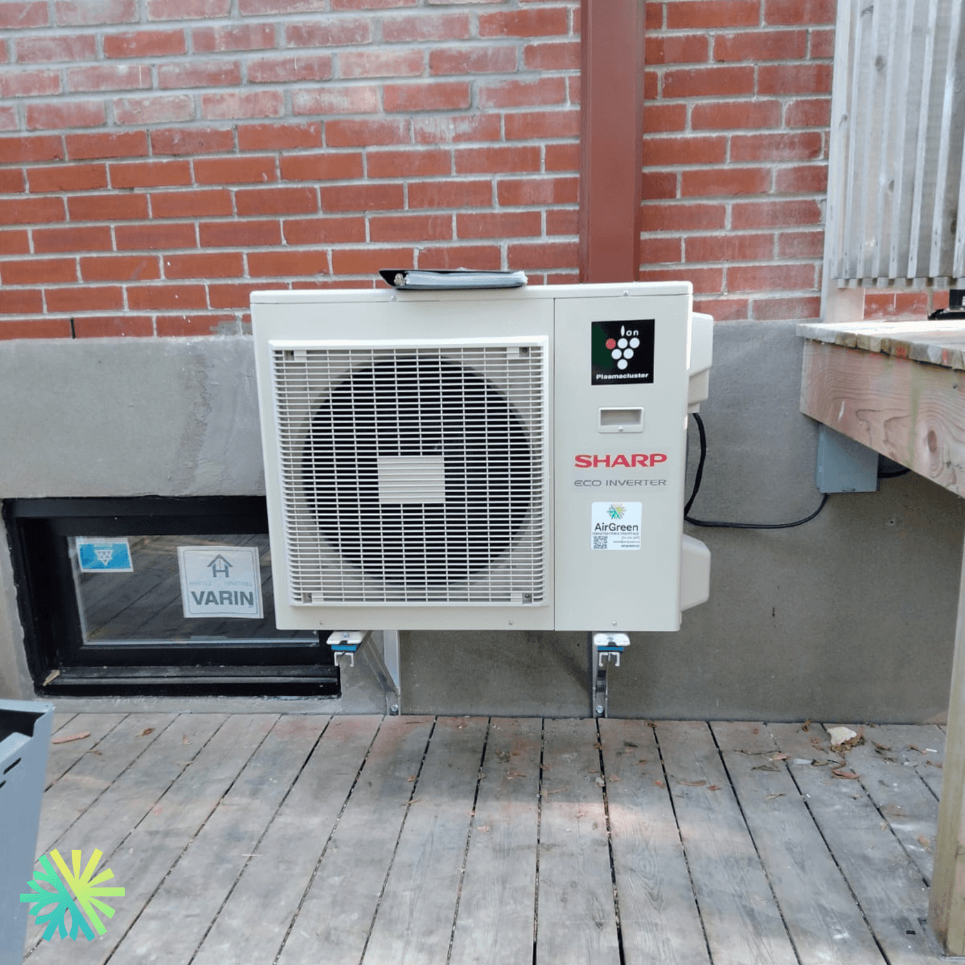 Installation d'une thermopompe murale Sharp ZU1 à la Rive-Sud