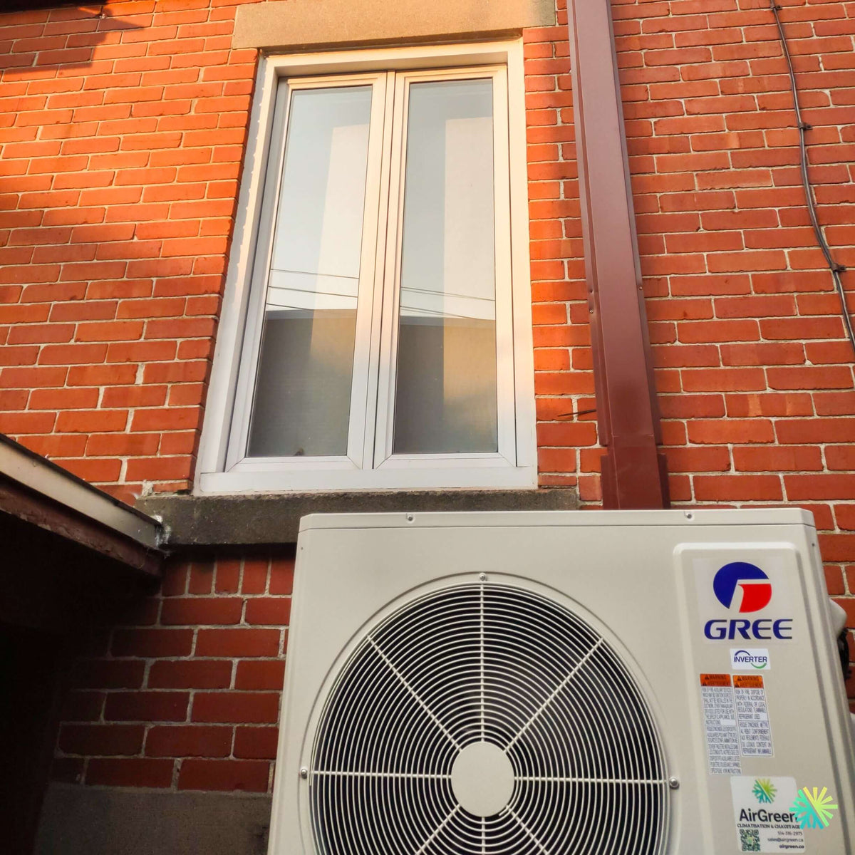 Installation d’une thermopompe 3 têtes GREE Free Match R32 à Sainte-Victoire-de-Sorel, en Montérégie