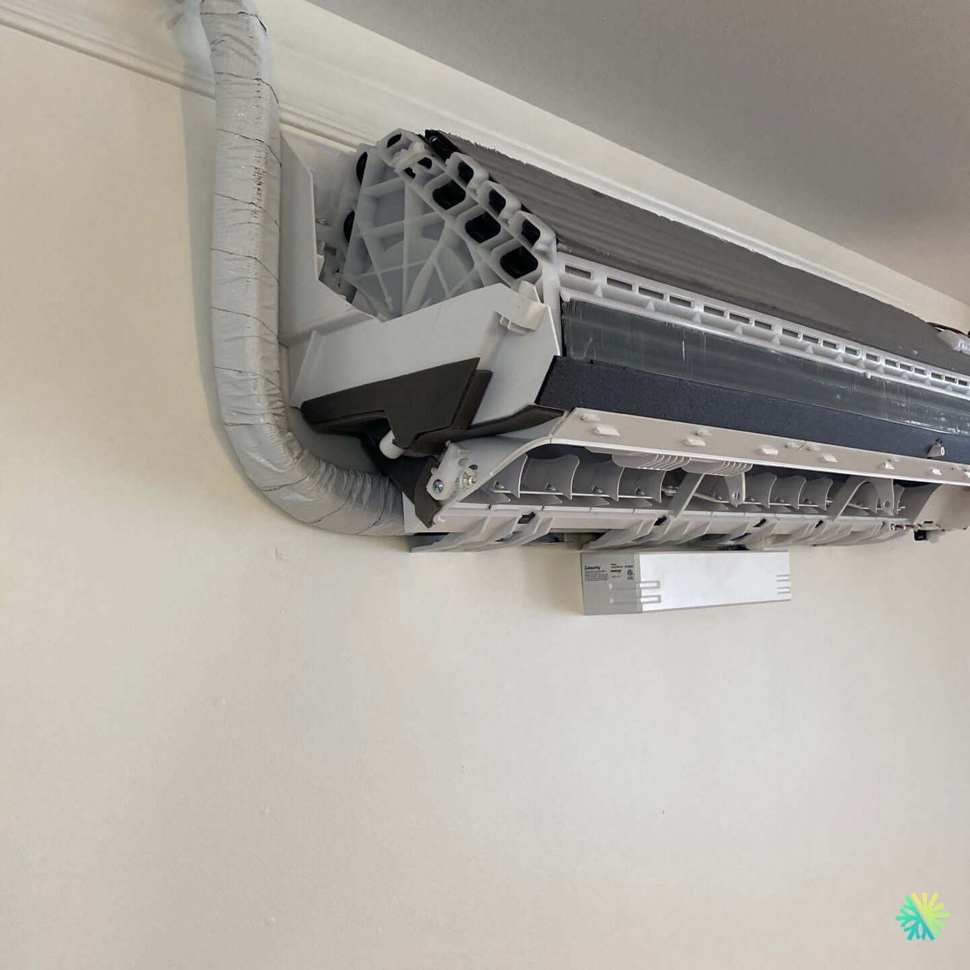 Réparation d’un climatiseur mural Gree à Boucherville