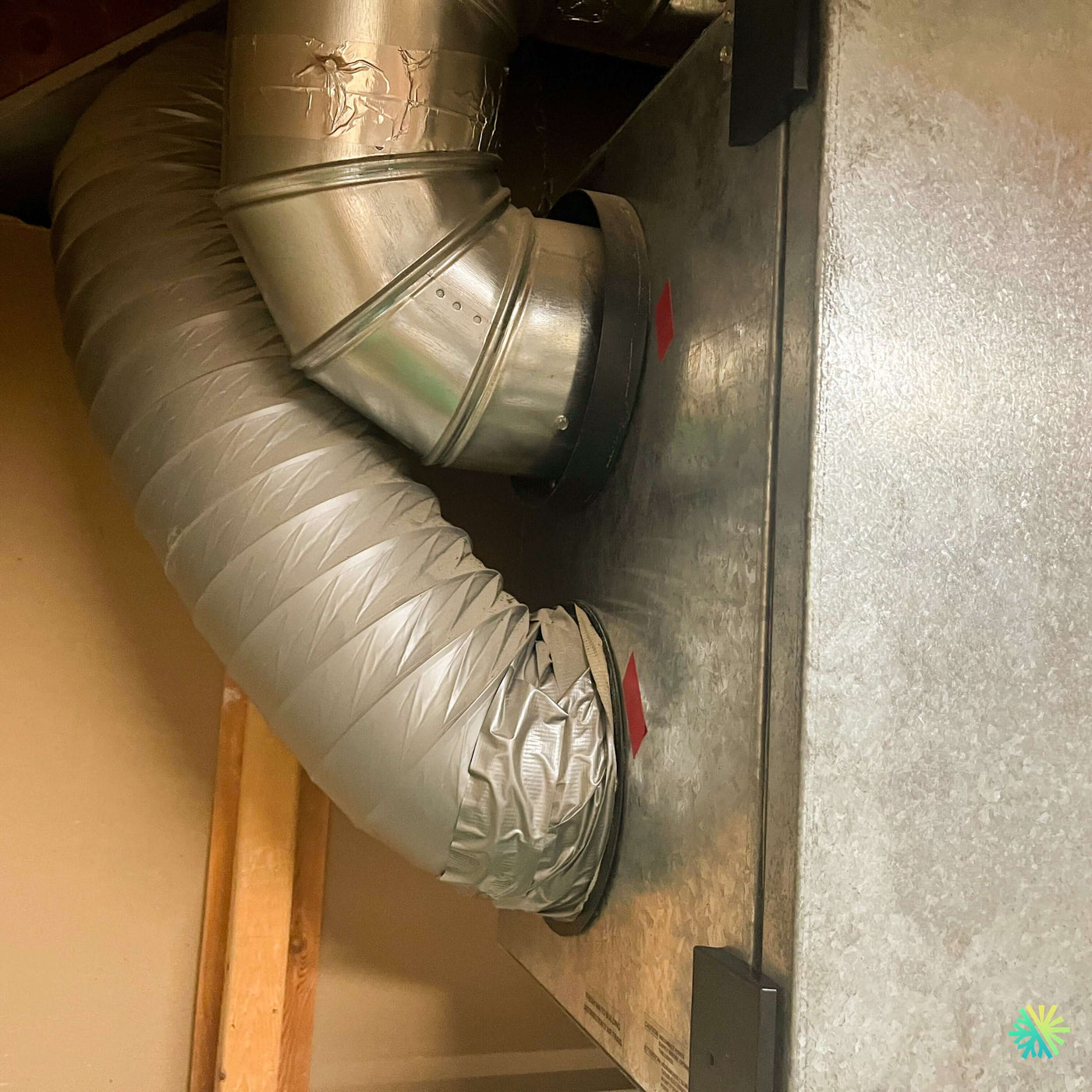 Ventilation DIY ratée : comment une vidéo YouTube a mis une famille de Montréal en danger