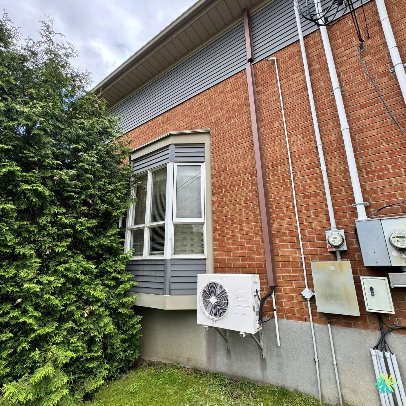 Installation d’une thermopompe murale Midea à Boisbriand