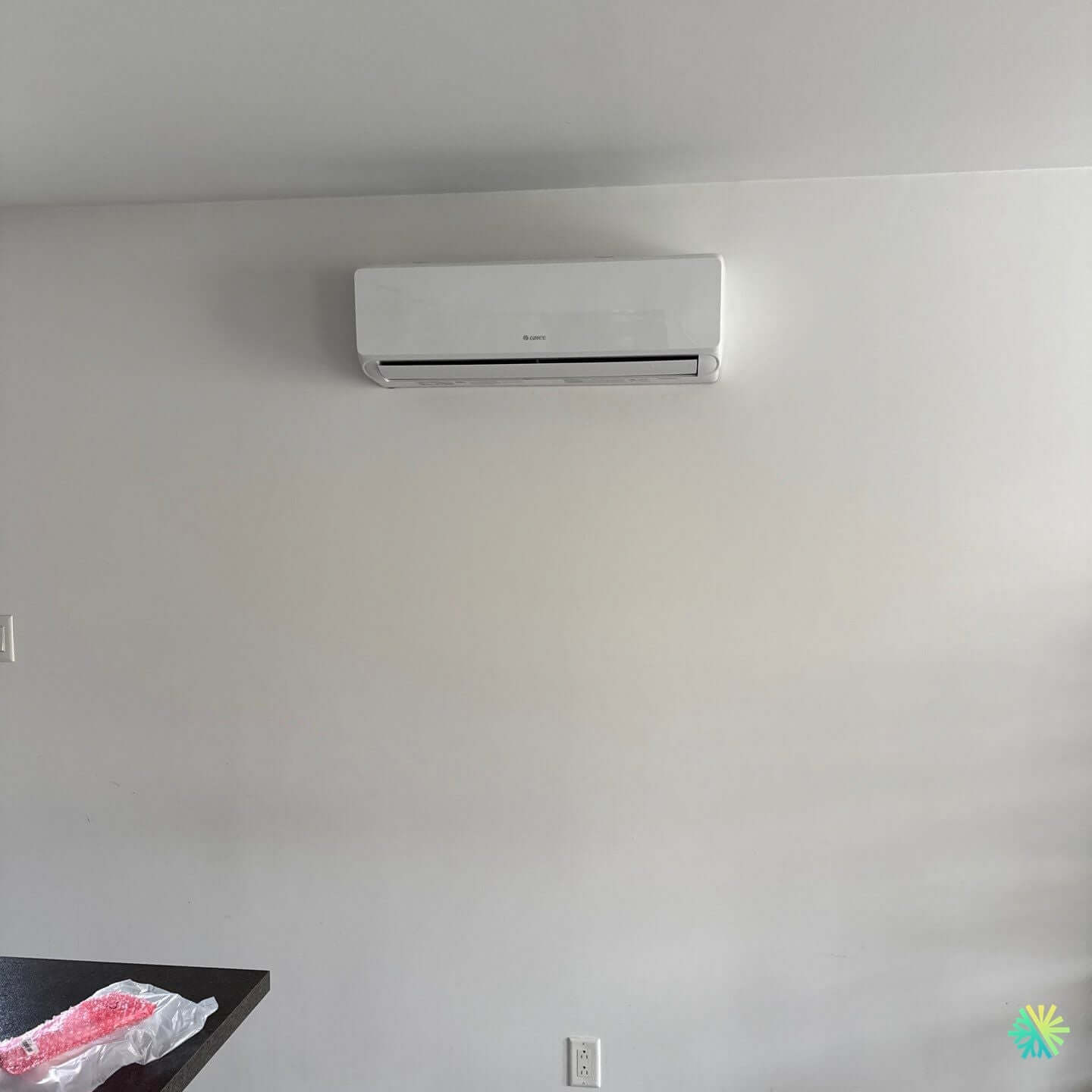 Installation d’une Gree Vireo R32 thermopompe murale à Rosemont–La Petite-Patrie