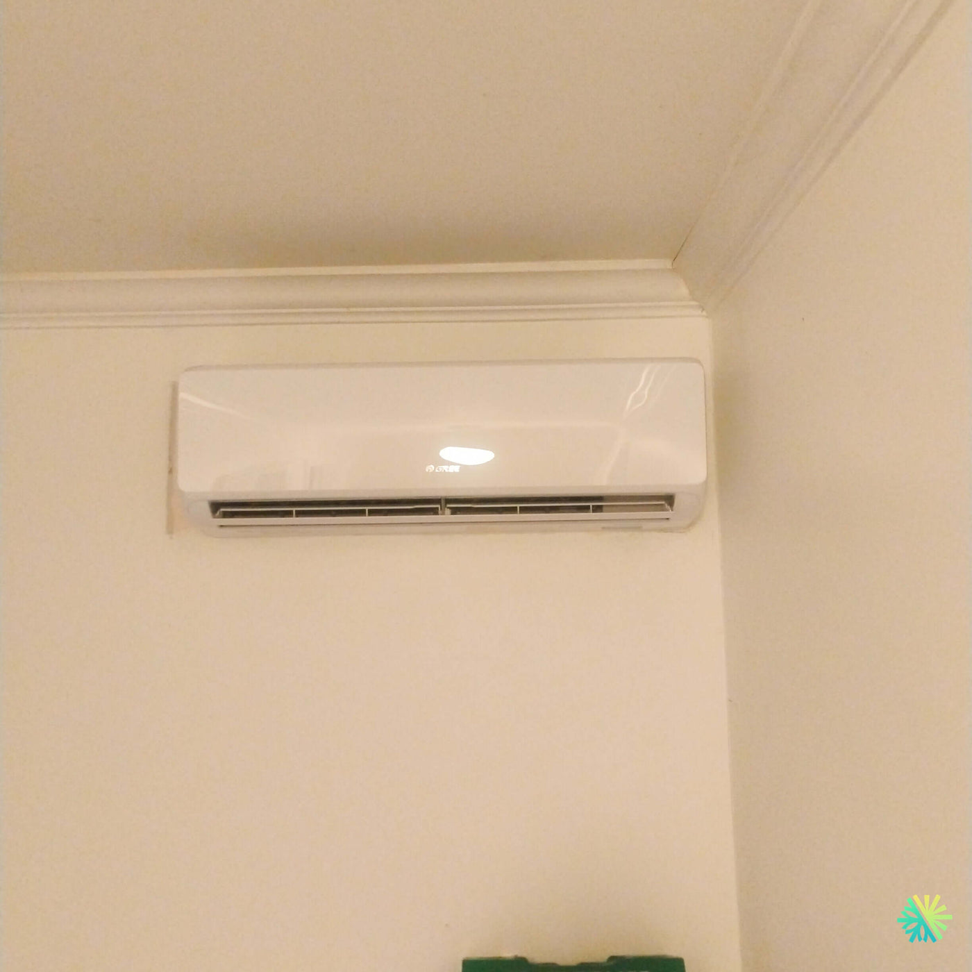 Installation d’une thermopompe Quad-Zone GREE FREE MATCH R32 au Plateau-Mont-Royal à Montréal : 4 têtes murales pour un confort précis dans un logement urbain