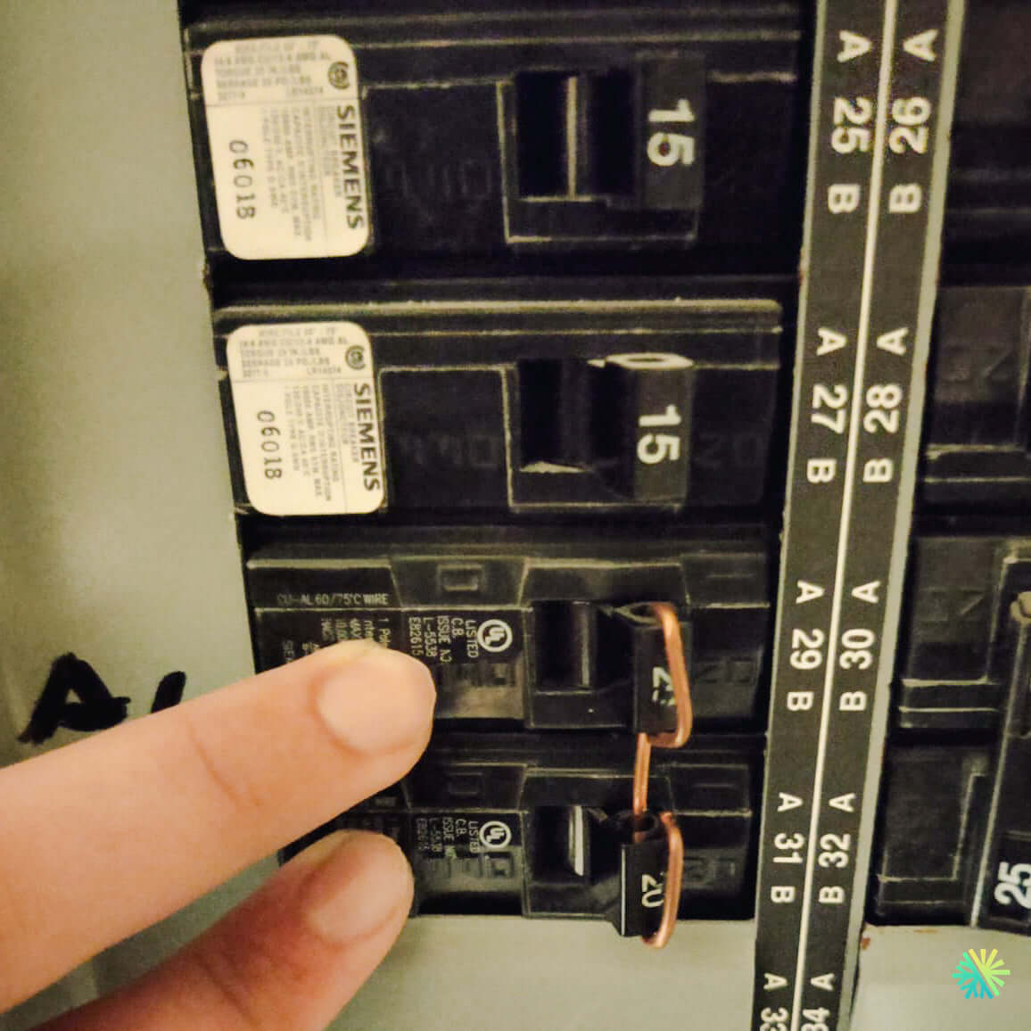 Comment entretenir ma climatisation commerciale entre les visites de service?