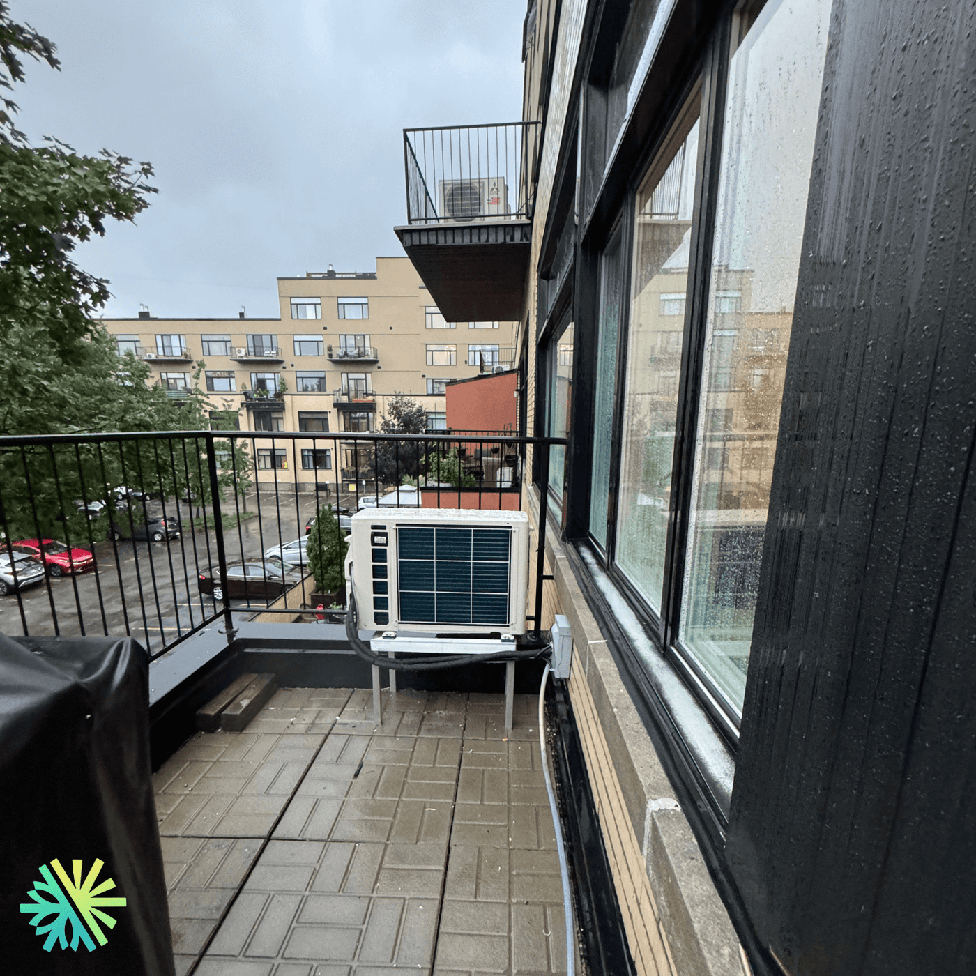 Installation d’une Thermopompe Centrale Arcoaire DLCURA à Montréal