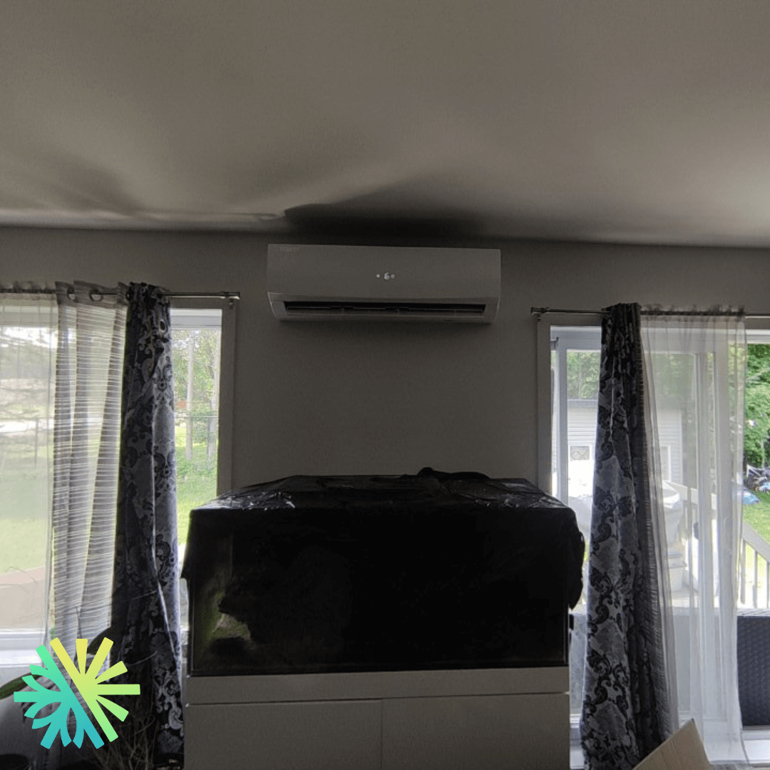 Installation d'une thermopompe murale Tosot Lomo 23 à Châteauguay