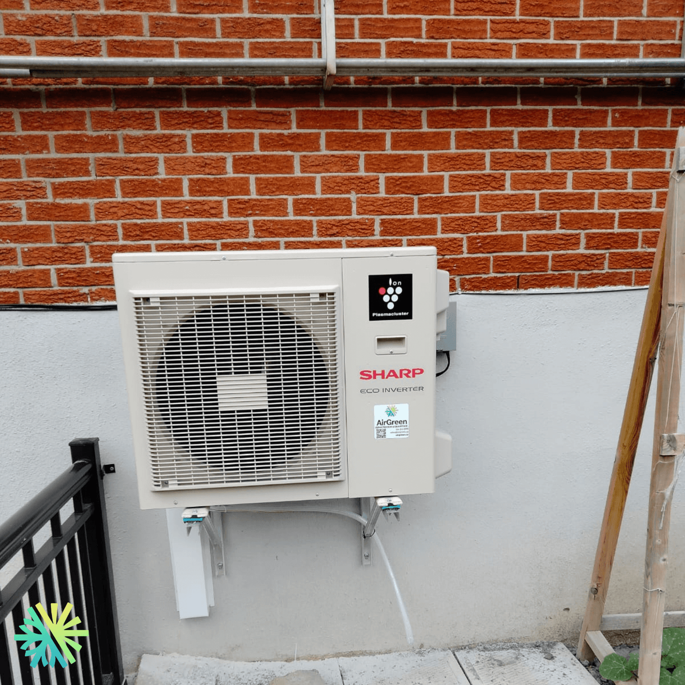 Installation d’une thermopompe murale Sharp ZU1 à Boisbriand