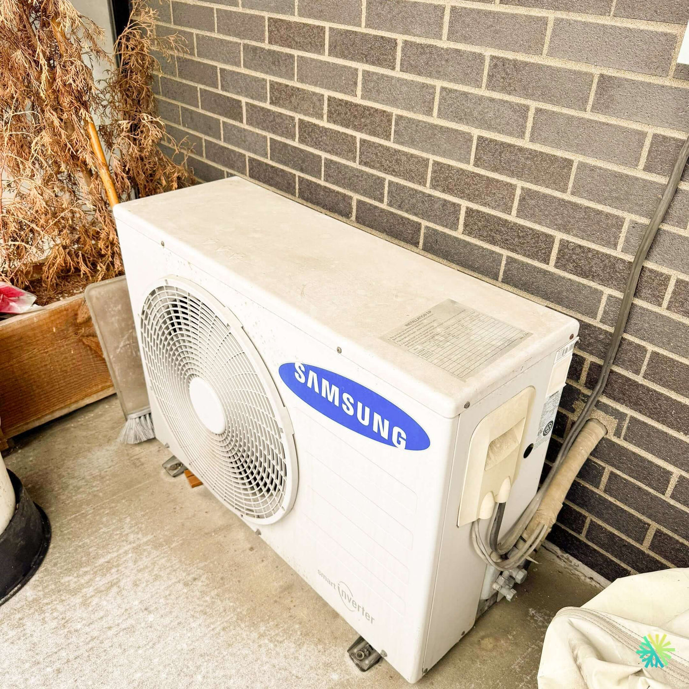 Thermopompe murale Samsung en panne dans La Petite-Patrie : une réparation cruciale pour rétablir le confort