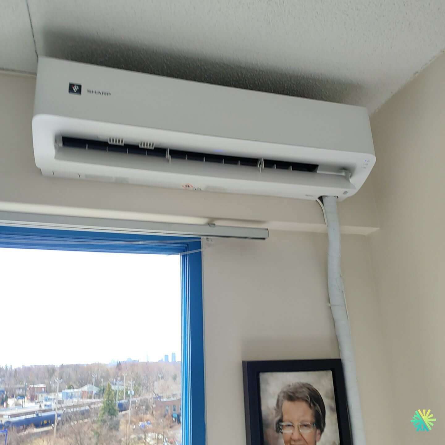 Installation d’une Sharp ZU1 thermopompe murale à Laval-des-Rapides