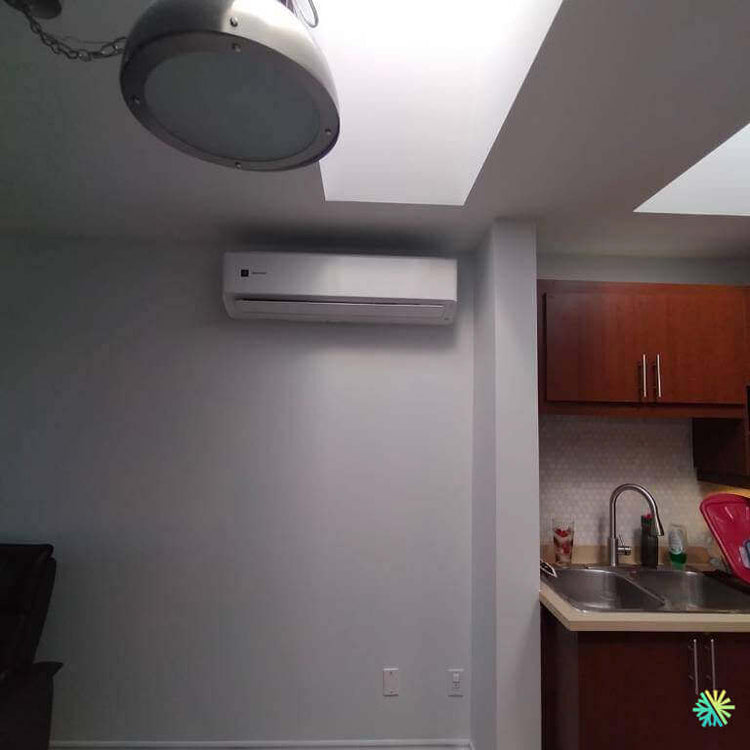 Installation d’une Sharp Eco Inverter thermopompe murale à Villeray–Saint-Michel–Parc-Extension