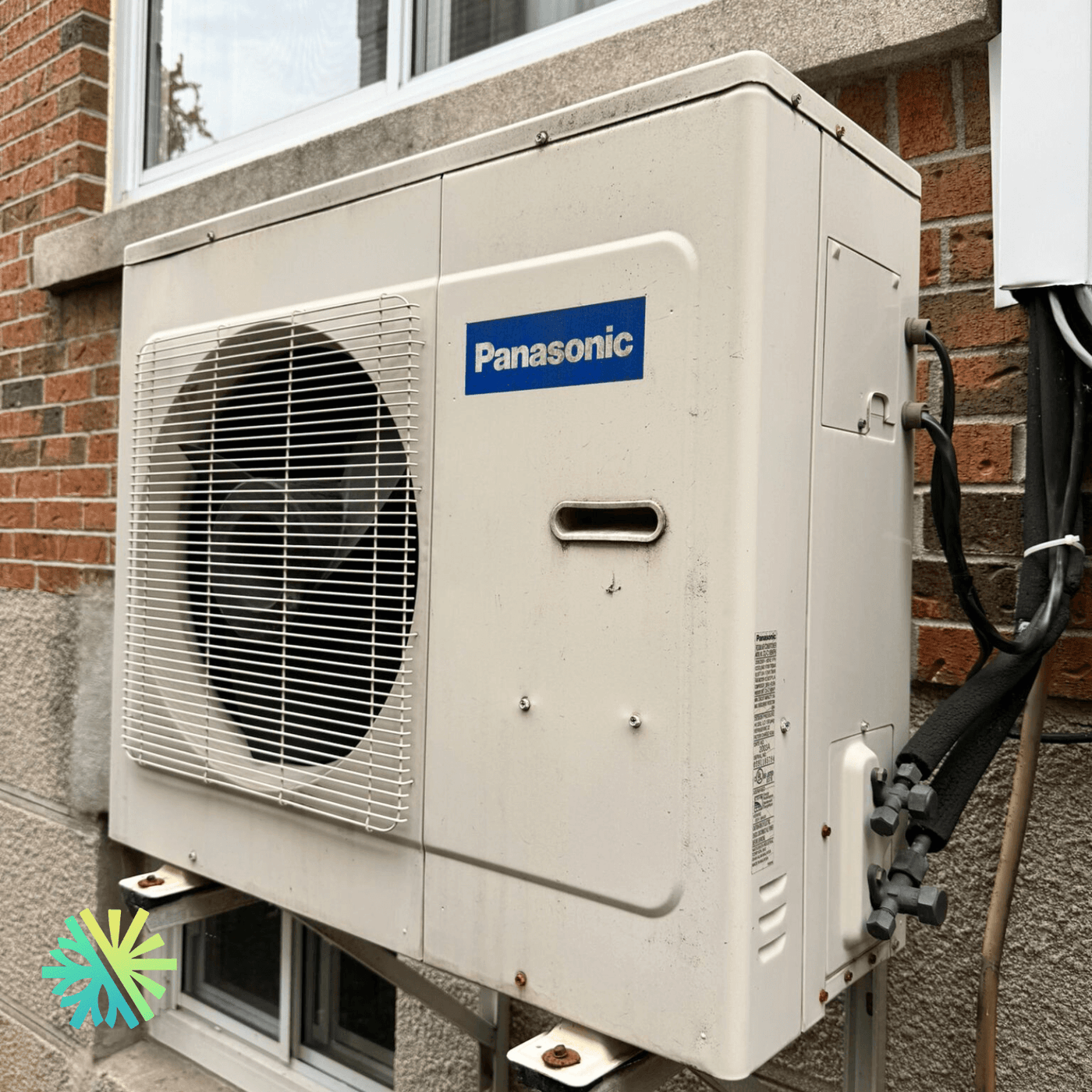 Réparation d’une thermopompe murale Panasonic à Laval