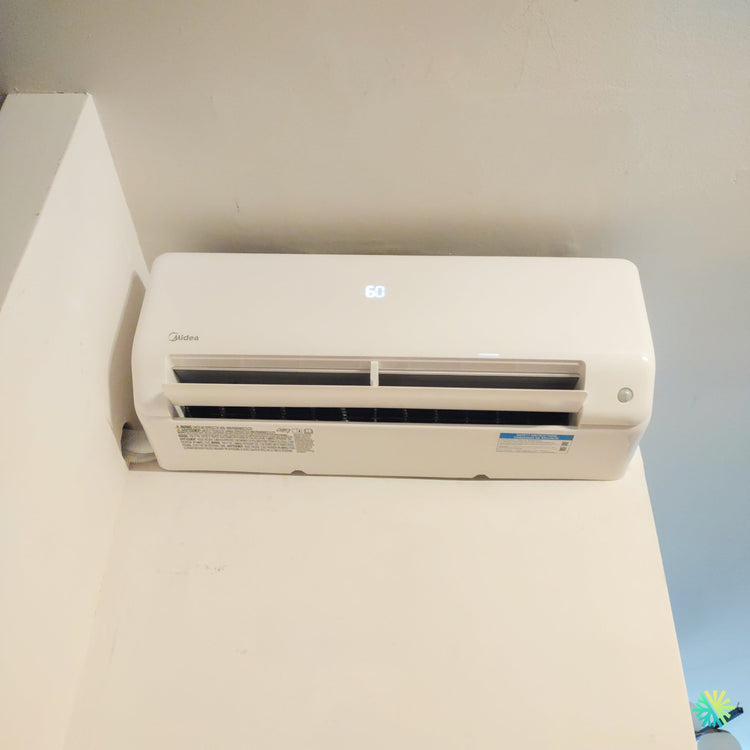 Installation d’une thermopompe triple zone MIDEA 28 à Otterburn Park, en Montérégie