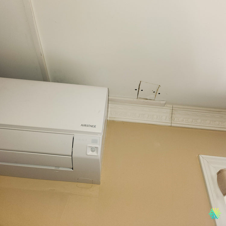 Installation d’une thermopompe murale FUJITSU ORION XTLH+ 12 000 BTU à Saint-Léonard, Montréal
