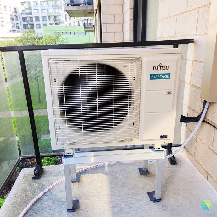 Installation d’une thermopompe murale FUJITSU AIRSTAGE ORION XLTH à Pierrefonds-Roxboro, Montréal