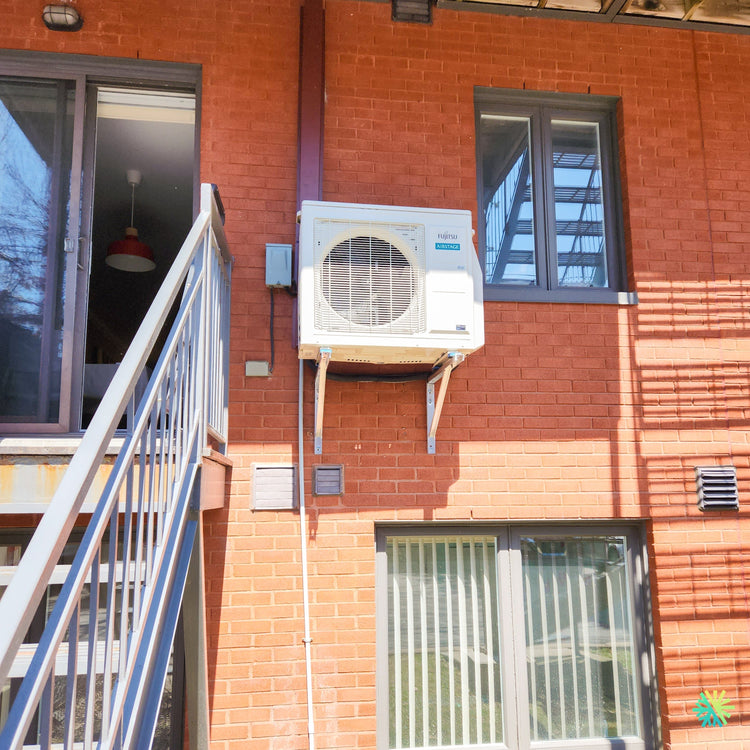 Installation d’une thermopompe FUJITSU Aquila XLTH R32 DoubleZone 24 000 BTU au West Island, Montréal