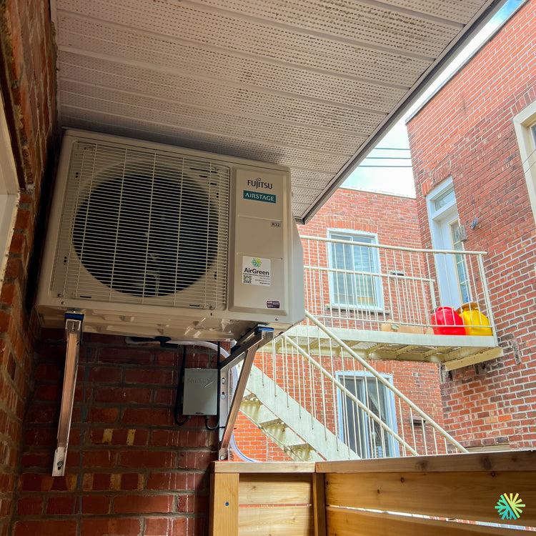 Installation d’une thermopompe murale FUJITSU ORION XLTH 15 000 BTU à Rosemont–La Petite-Patrie, Montréal