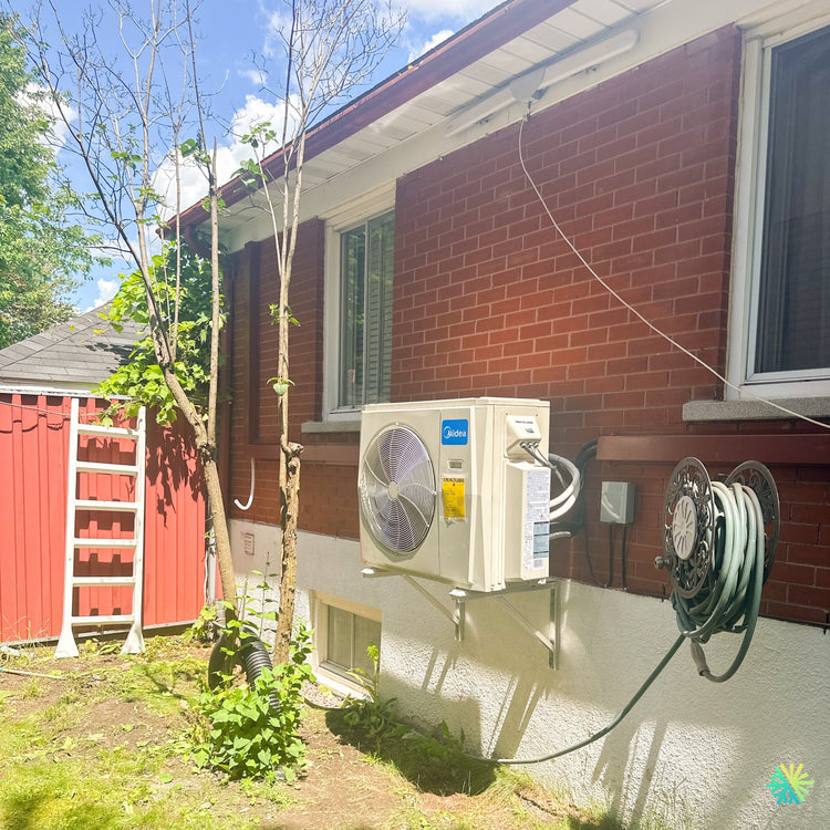 Installation d’une thermopompe triple zone MIDEA 28 à Clarenceville, en Montérégie
