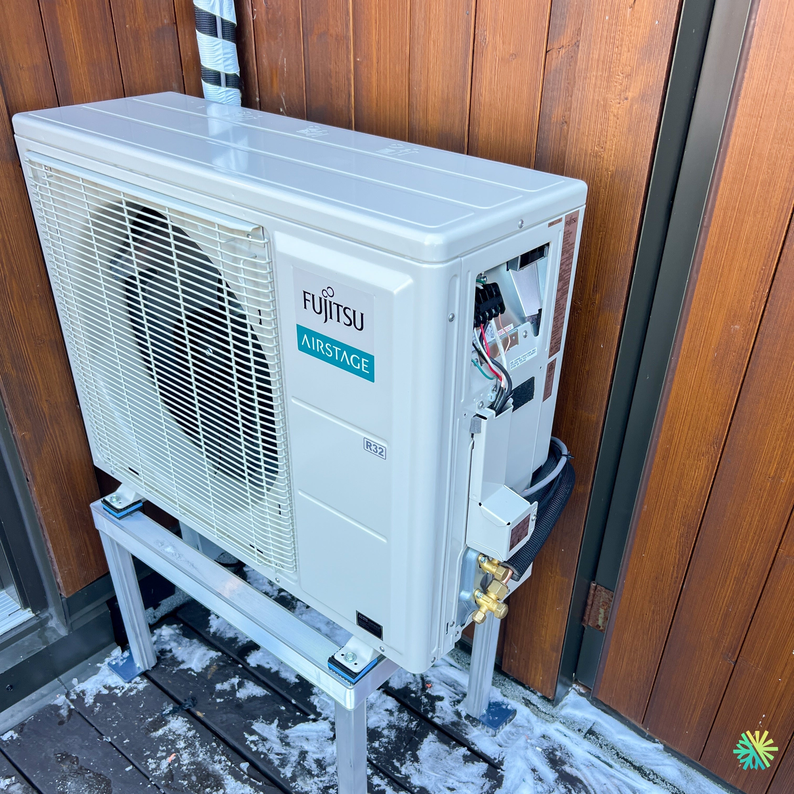 Fujitsu AIRSTAGE Orion XLTH Heat Pump Installation | Baie-D'Urfé