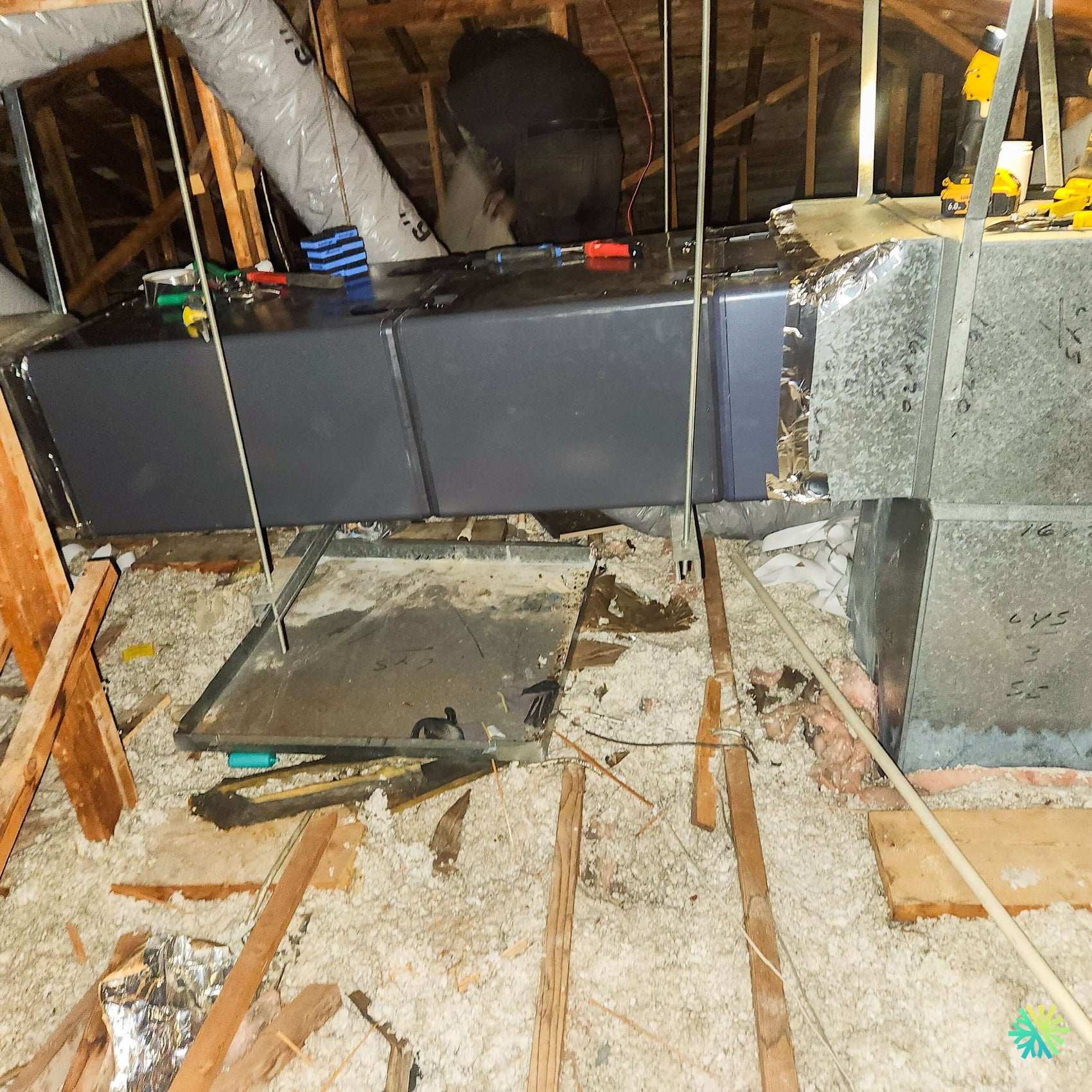 Pourquoi les maisons récentes à Laval souffrent souvent d’une mauvaise ventilation (révélation choc)