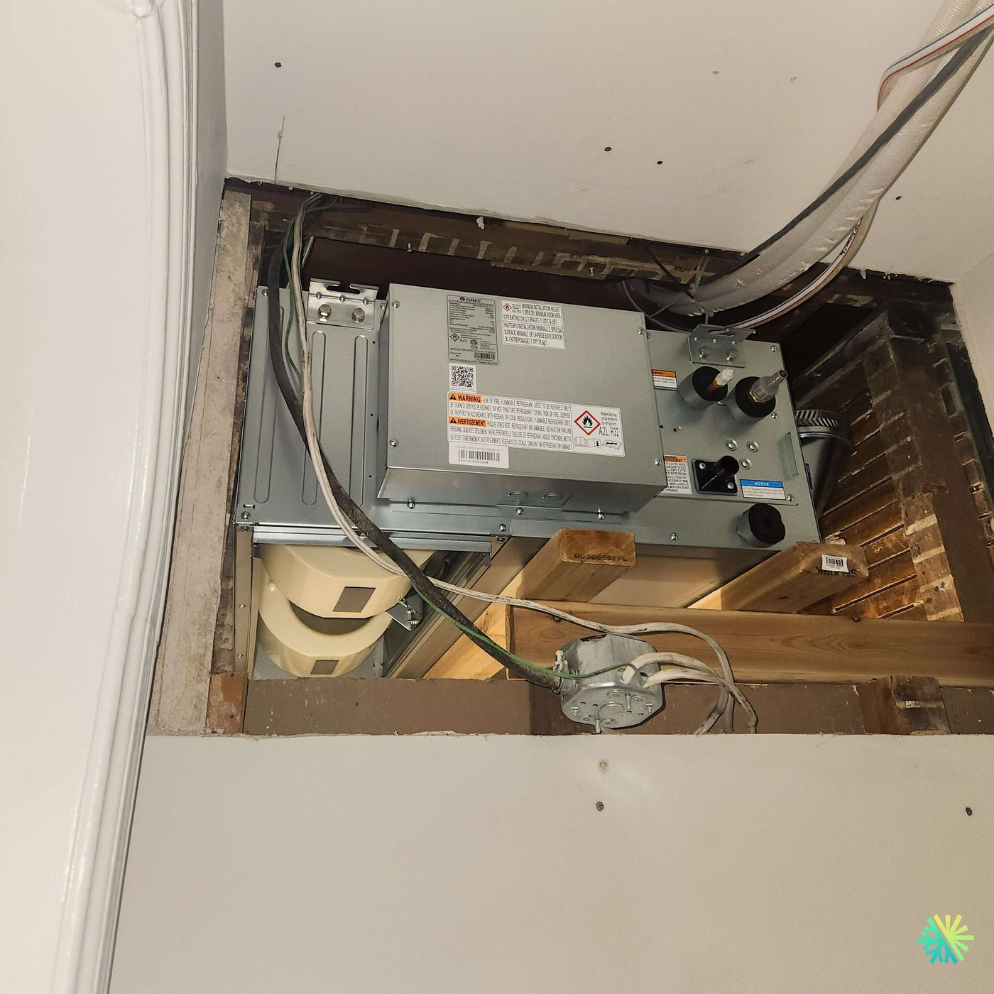 Installation d’une thermopompe gainable GREE All Match Slim Duct R32 à Montréal-Nord