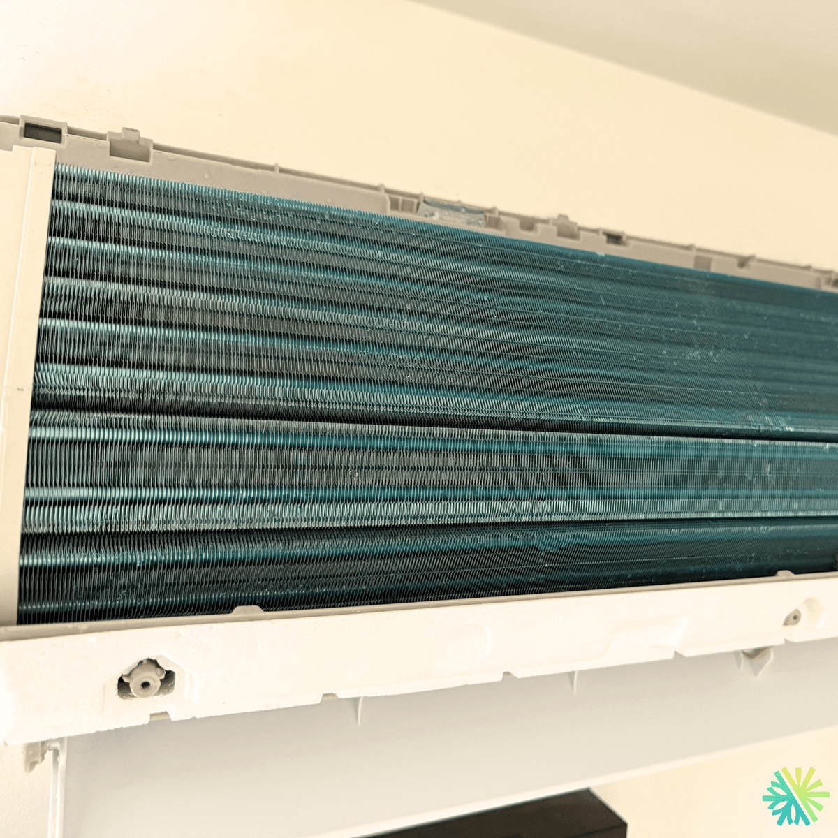Nettoyage d’une thermopompe murale Gree à Rosemont–La Petite-Patrie (Montréal)