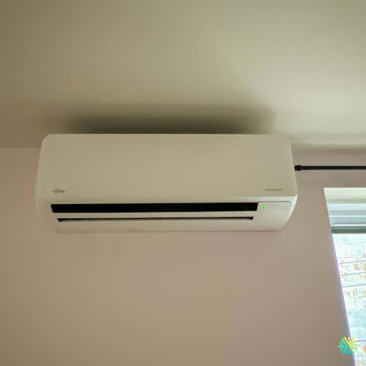Installation d’une thermopompe murale Fujitsu AIRSTAGE Altair 700 à Ormstown, en Montérégie