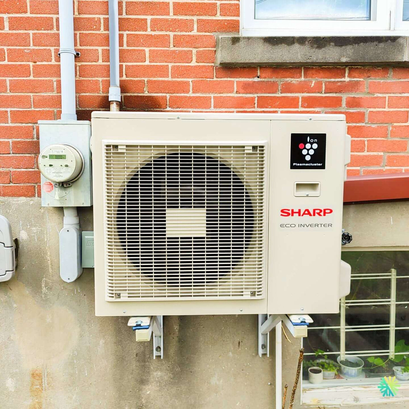 Thermopompe murale haut de gamme vs entrée de gamme : quelle différence réelle sur vos factures à Laval ?