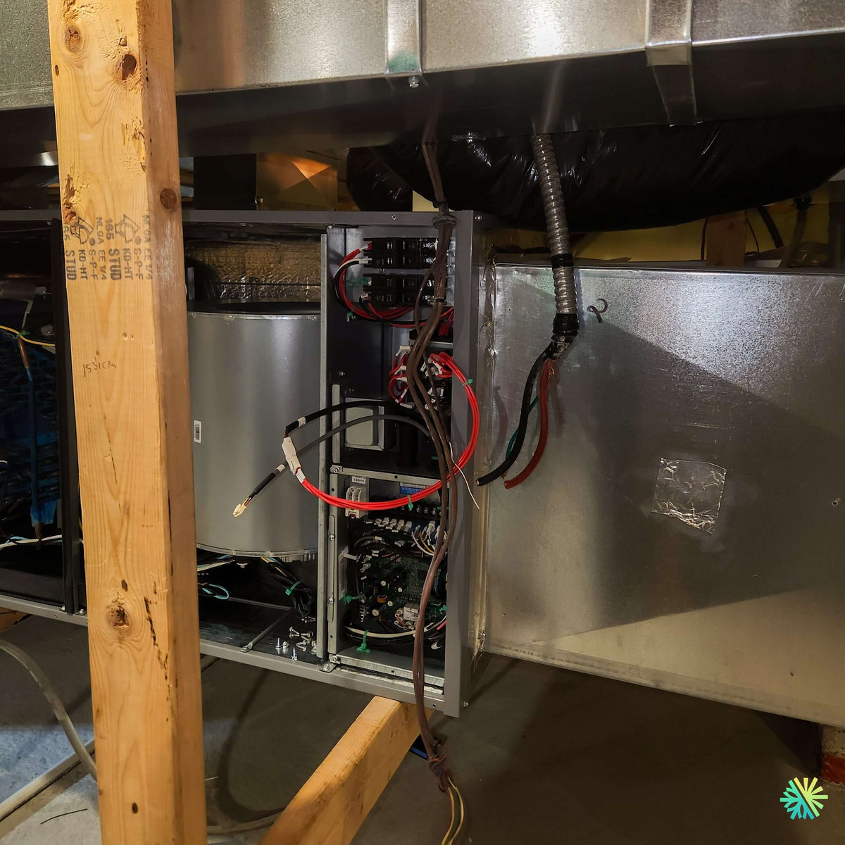 Installation d'une fournaise électrique GREE FLEXX R32 à Saint-Blaise-sur-Richelieu (MRC du Haut-Richelieu, Montérégie)