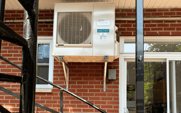 RLXFWH installée à Montréal