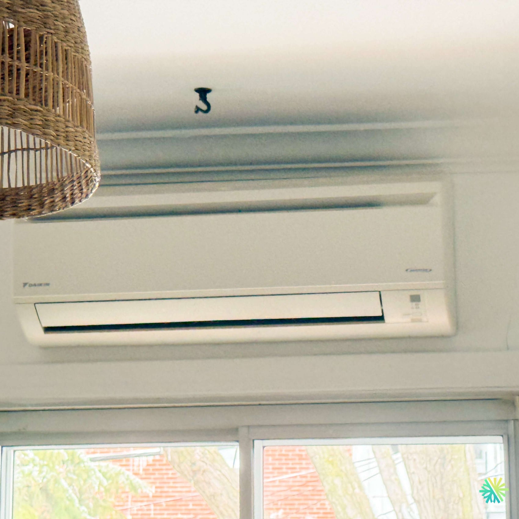 Réparation d’une thermopompe murale Daikin à Saint-Lambert