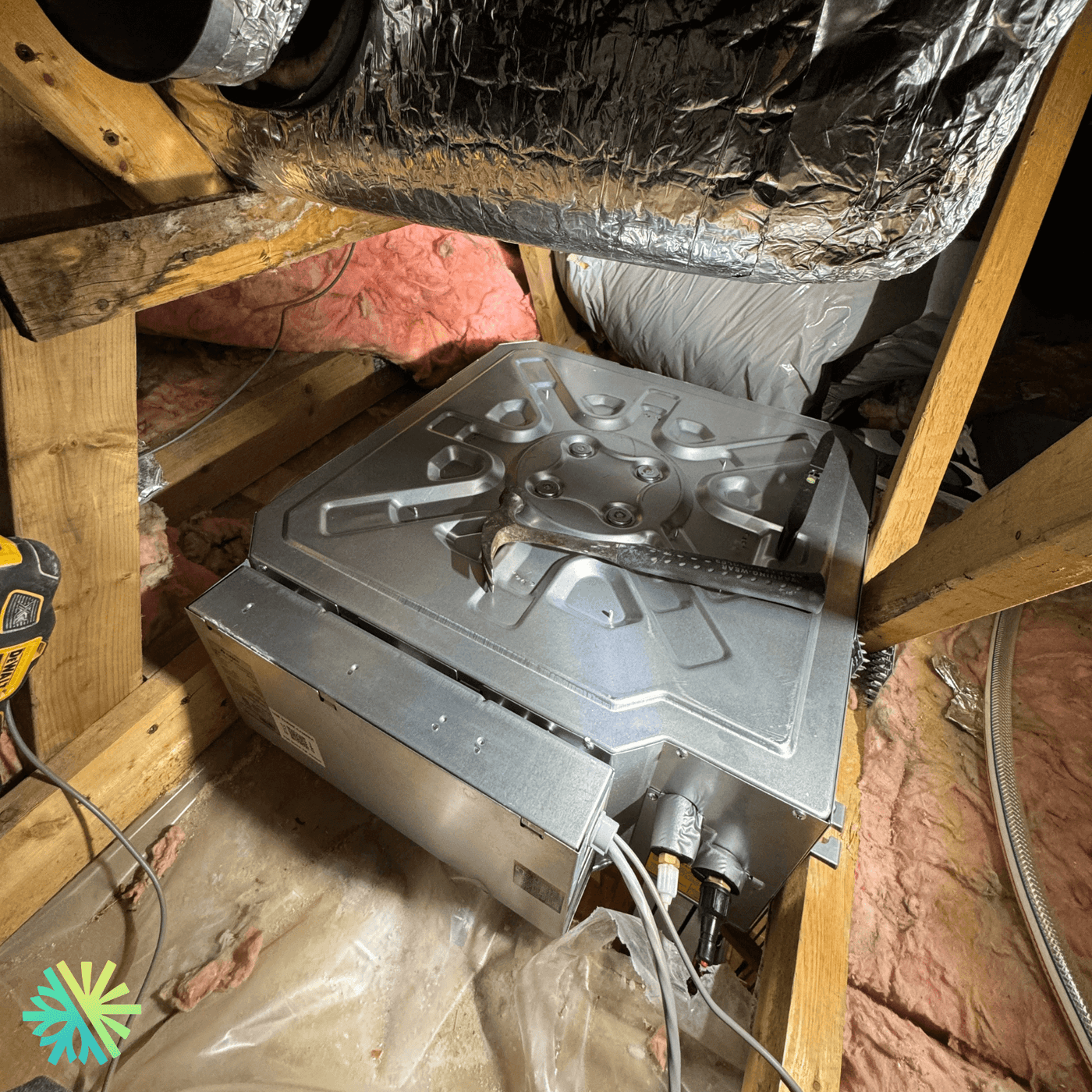 Installation d’une Thermopompe Gree Vireo GEN3 Cassette de Plafond à Outremont, Montréal