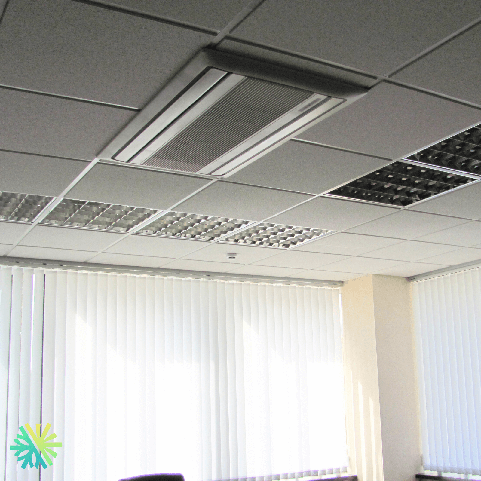 Installation de CVC Commercial dans des Bureaux à Laval