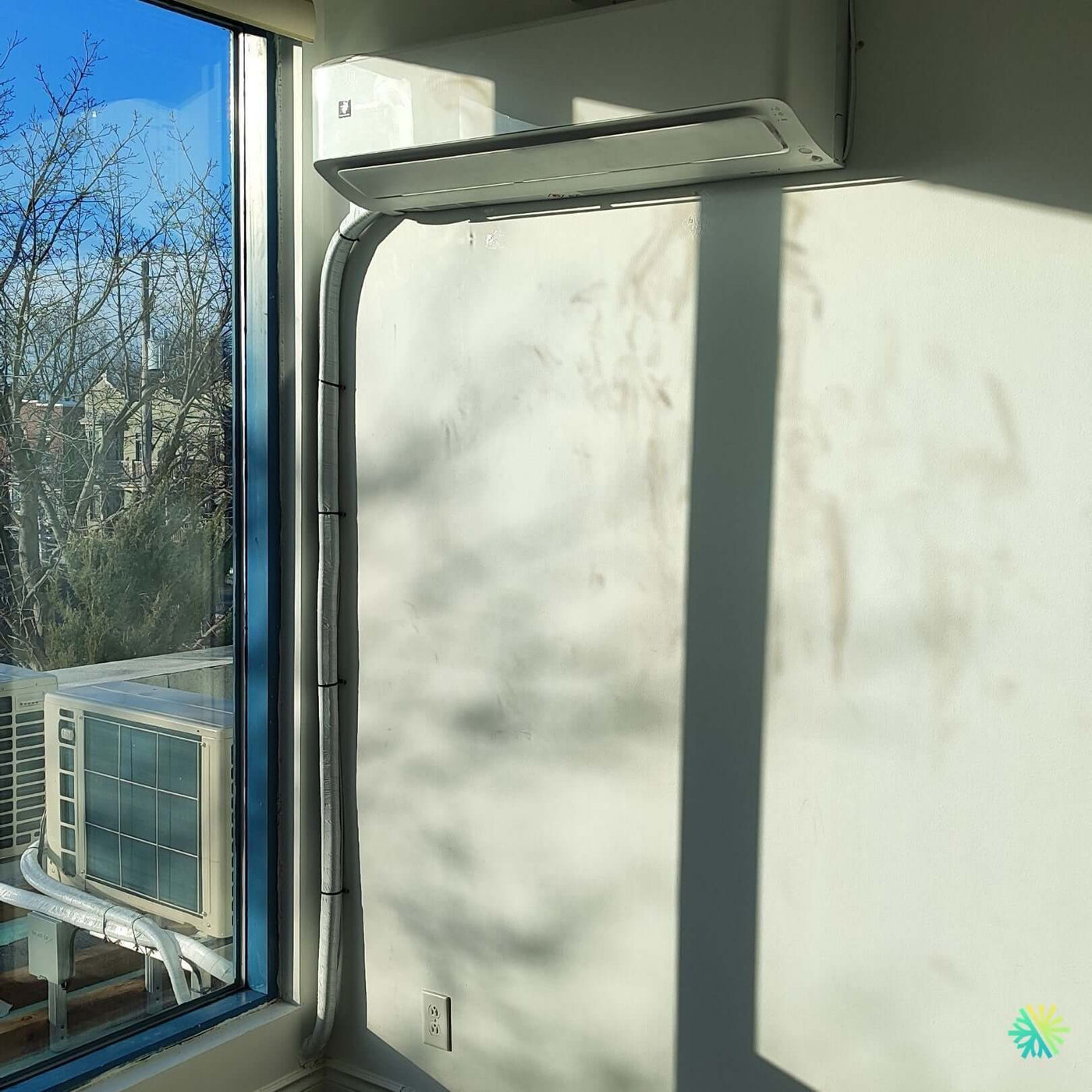 Installation d’une Sharp ZU1 Thermopompe Murale à Outremont (Montréal)