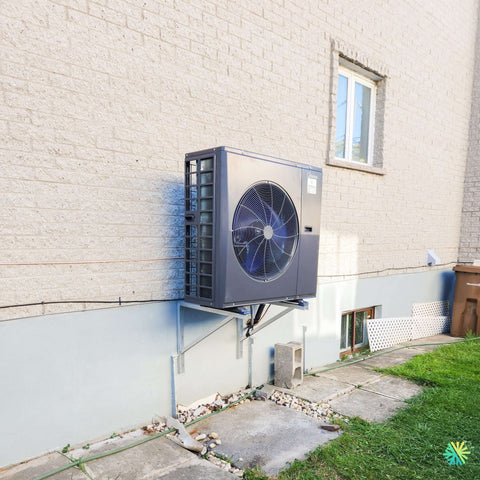 Installation d’une thermopompe centrale MIDEA EVOX G3 à Saint-Amable, sur la Rive-Sud de Montréal