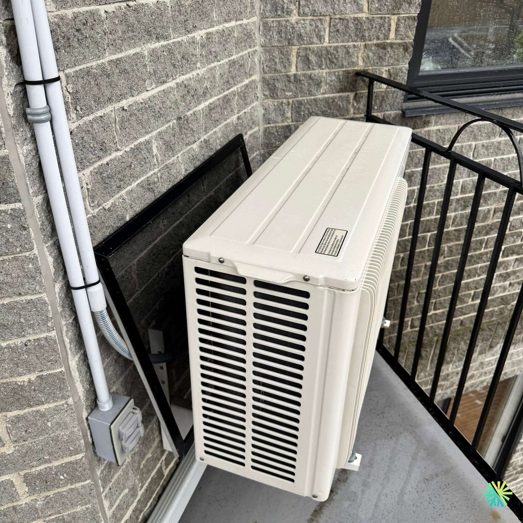 Réparation d’une thermopompe murale Fujitsu à Sainte-Dorothée