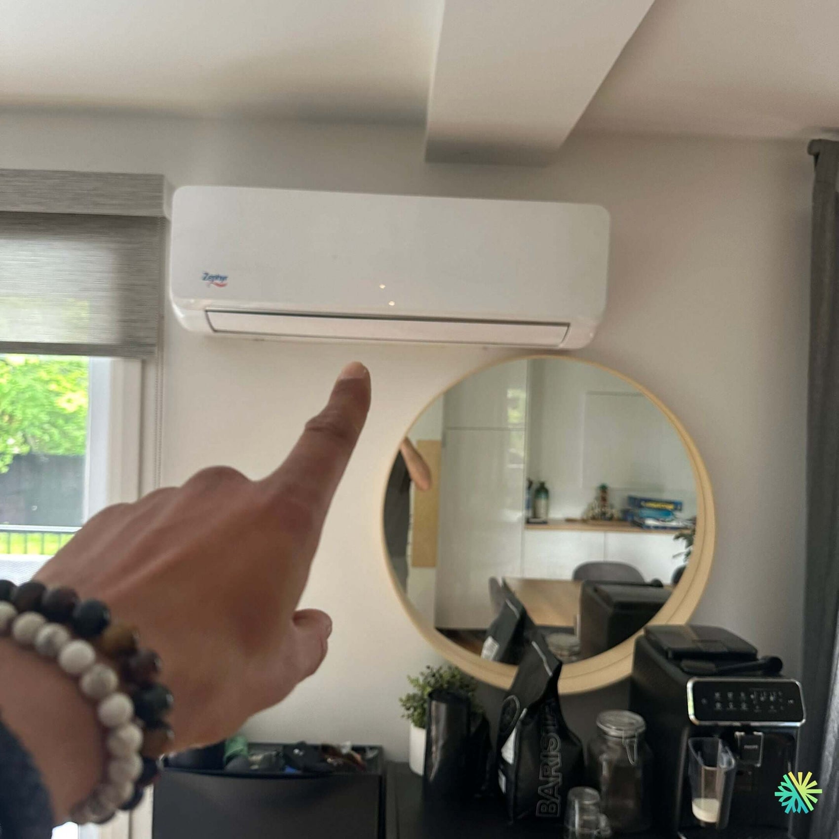 Réparation d’une thermopompe murale Zephyr à Sainte-Thérèse