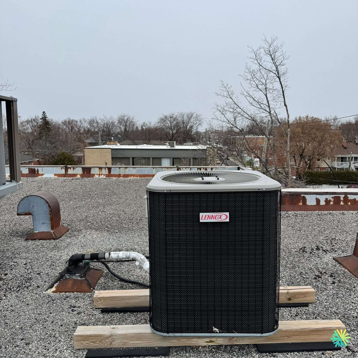 Réparation d’une thermopompe centrale Lennox à Outremont