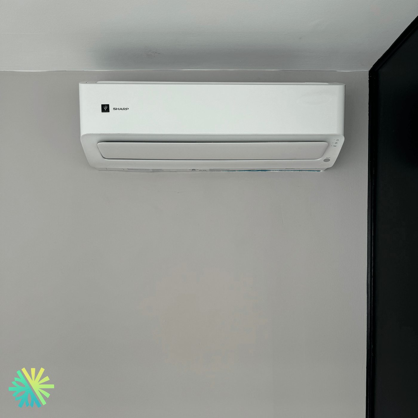 Contrôler son climatiseur mural avec son téléphone : gadget futile ou véritable atout pour l’été ?