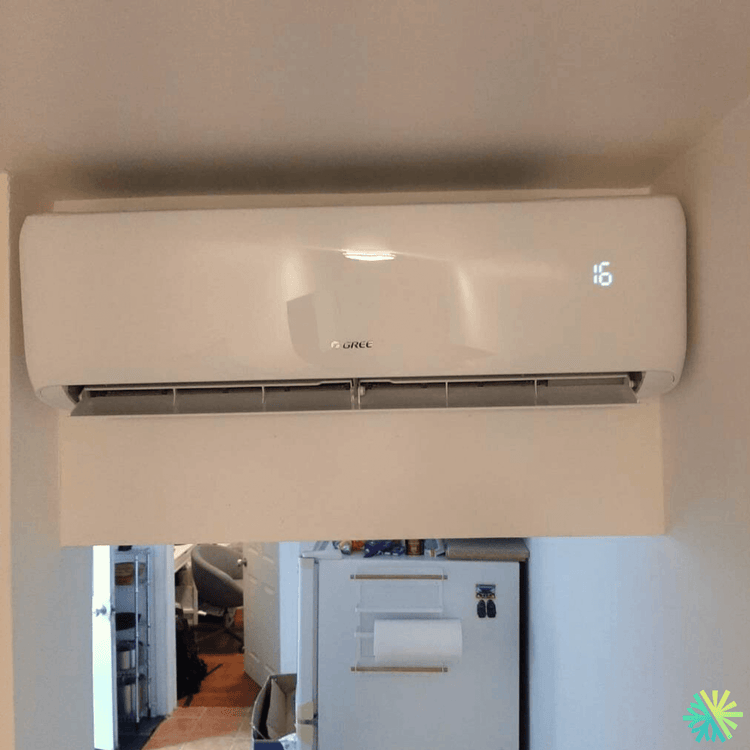 Nettoyage d’une thermopompe murale Gree à Rosemont–La Petite-Patrie (Montréal)