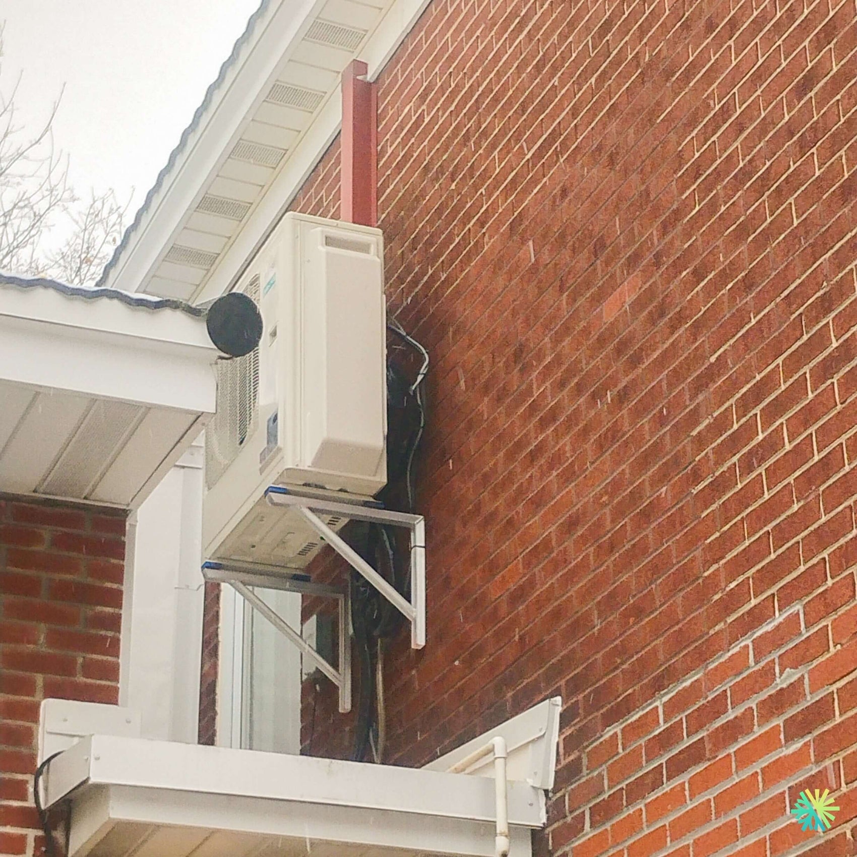 Installation d’une thermopompe FUJITSU Aquila XLTH R32 36 000 BTU Double Zone à LaSalle