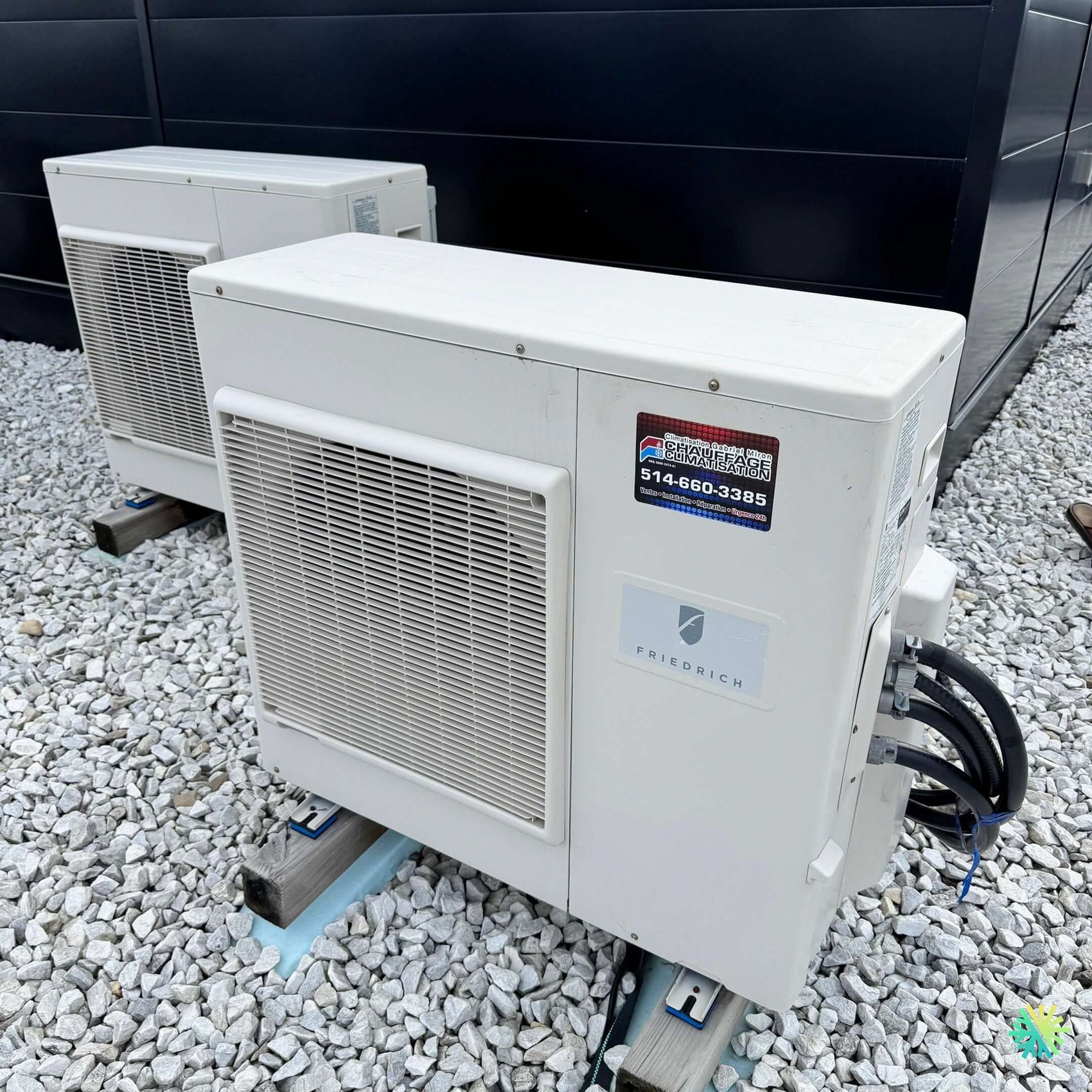 Réparation d’une thermopompe Friedrich à Pierrefonds-Roxboro